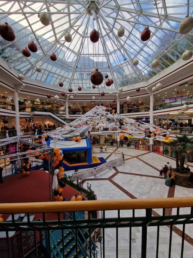Apartment Shopping Center 12 Wien